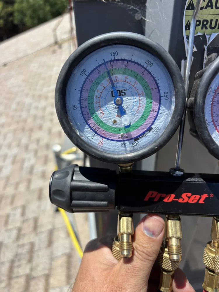 Manifold gauge on a rooftop packaged unit in Rancho Cordova